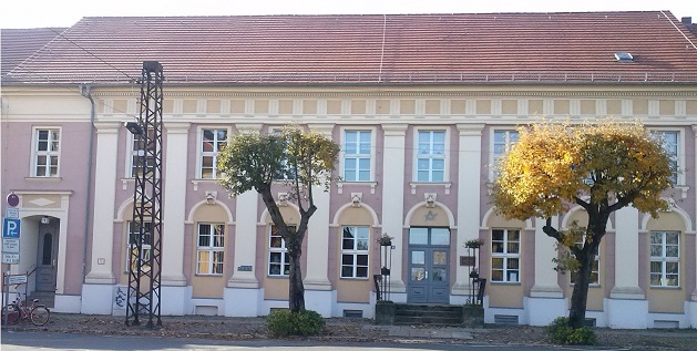 Logenhaus Freimaurer Neuruppin.jpg