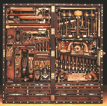 Masonic tool chest 1.gif